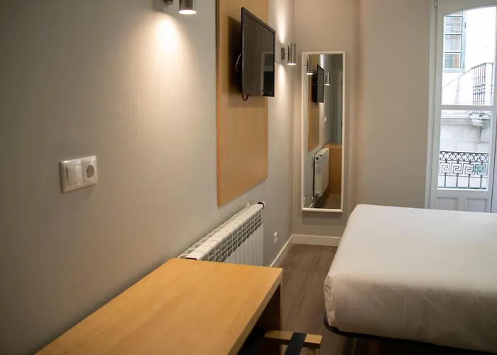 Alda Alboran Гостевой дом Ла-Корунья